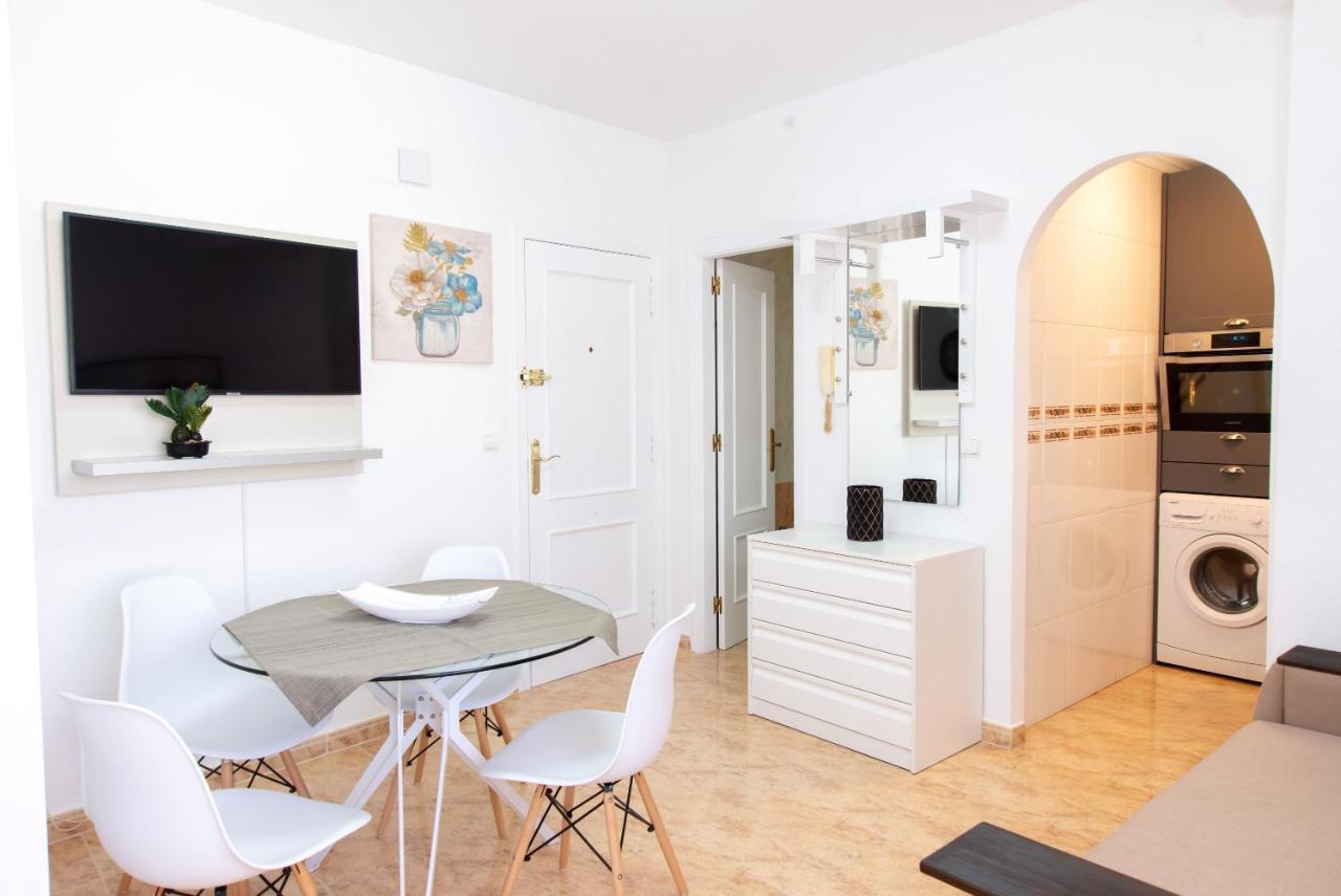 Holiday Suite Caballero De Rodas 92 Torrevieja Eksteriør bilde
