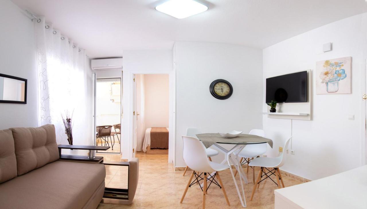 Holiday Suite Caballero De Rodas 92 Torrevieja Eksteriør bilde